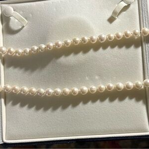 Elegant genuine Japanese Akoya Pearl Necklace 30” with 14Kt screw in clasp